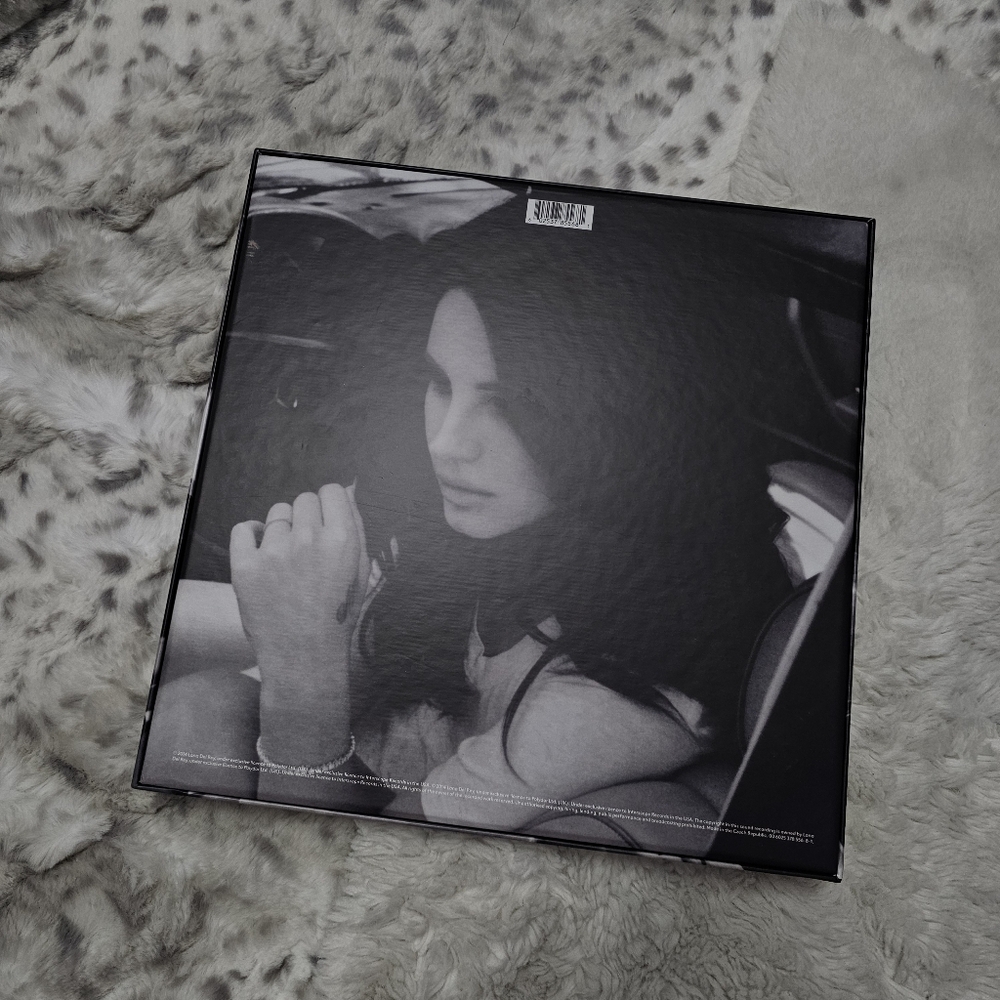 Lana Del Rey Ultraviolence Limited Edition Box Set on Picture Disc Vinyl 2LP/CD - Picture 11 of 14